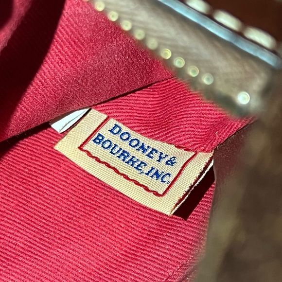 Vintage Dooney & Bourke Purse - Picture 14 of 16